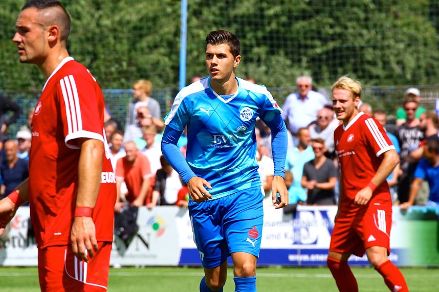 Wacker gewinnt 2:0 gegen Neustrelitz