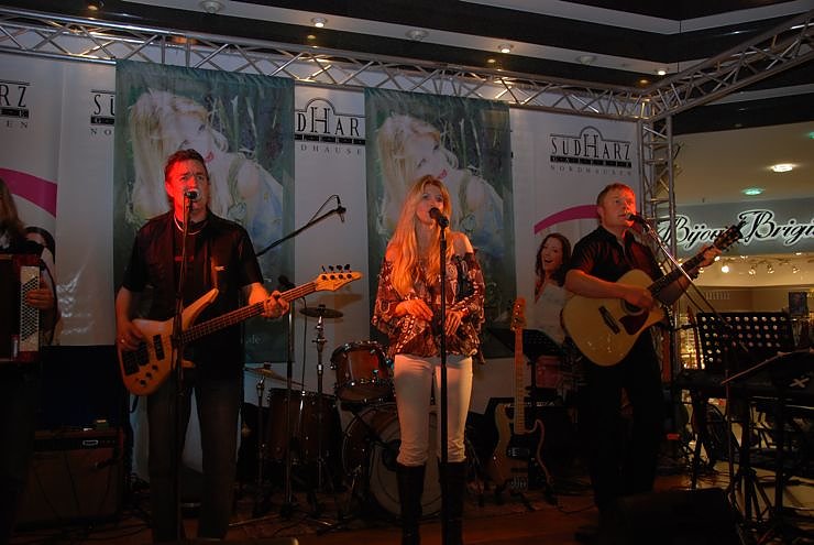 1. Moonlightshopping im Jahr 2009 S&uuml;dharz Galerie Nordhausen.