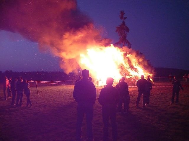 Osterfeuer &Ouml;stertal