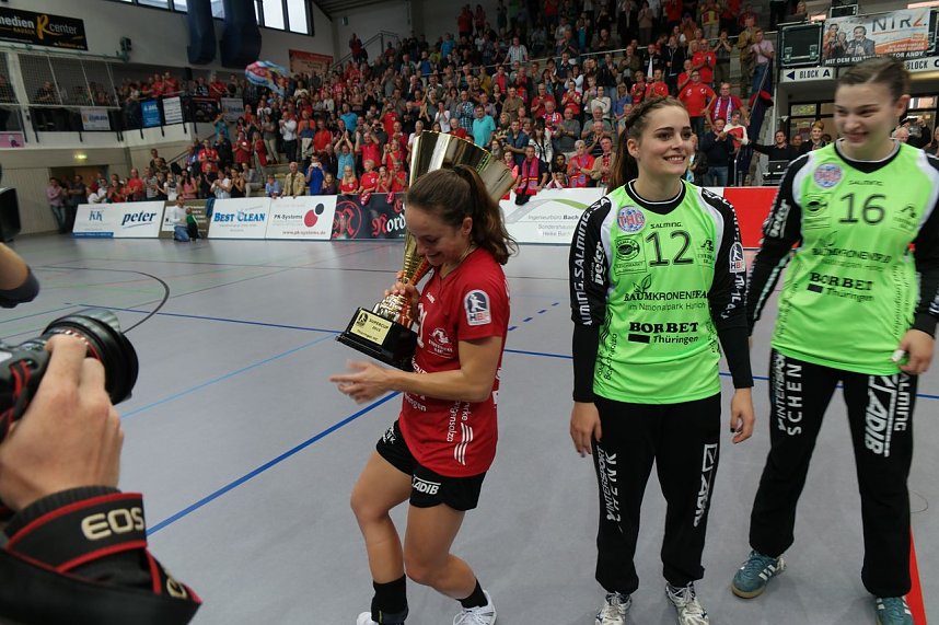 THC gewinnt den Supercup