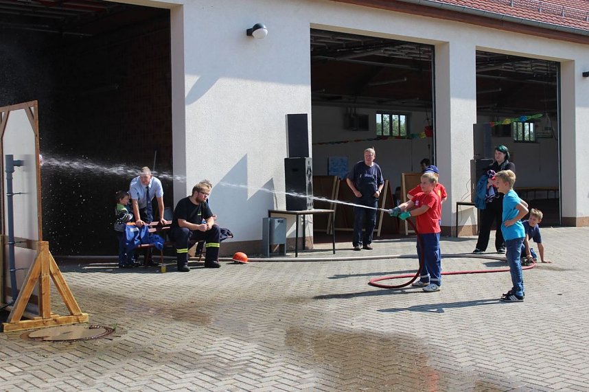 Feuerwehr zeigte sich