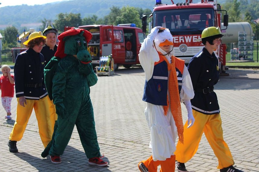 Feuerwehr zeigte sich