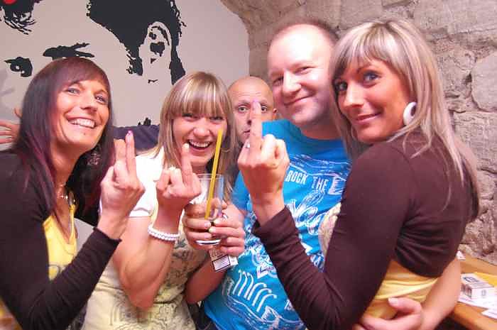 Think Orange Party im Grease