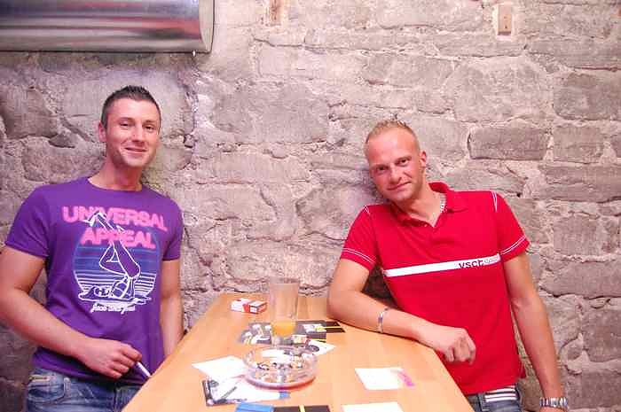 Think Orange Party im Grease