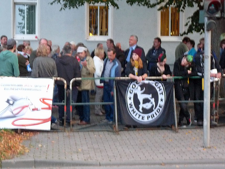 Demonstration und Gegendemonstration (2)