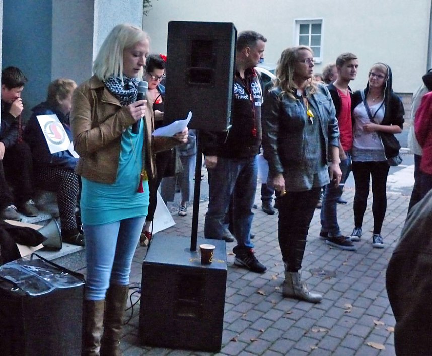 Demonstration und Gegendemonstration (2)