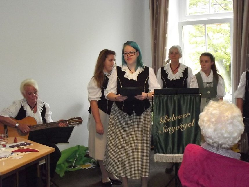 WB 4 feiert z&uuml;nftiges Herbstfest