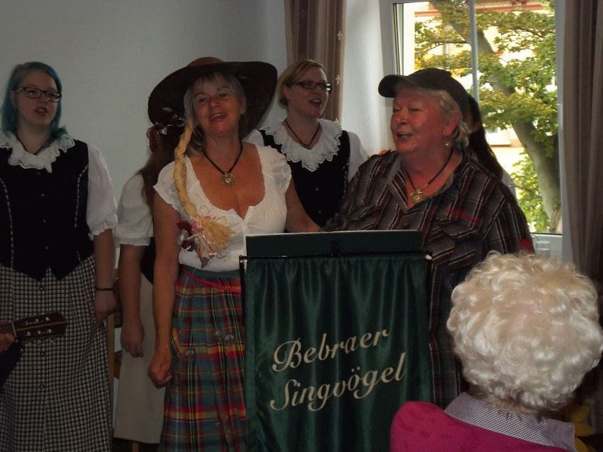 WB 4 feiert z&uuml;nftiges Herbstfest