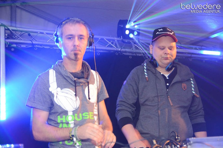 Club-Nacht er&ouml;ffnete Kirmes in Bielen