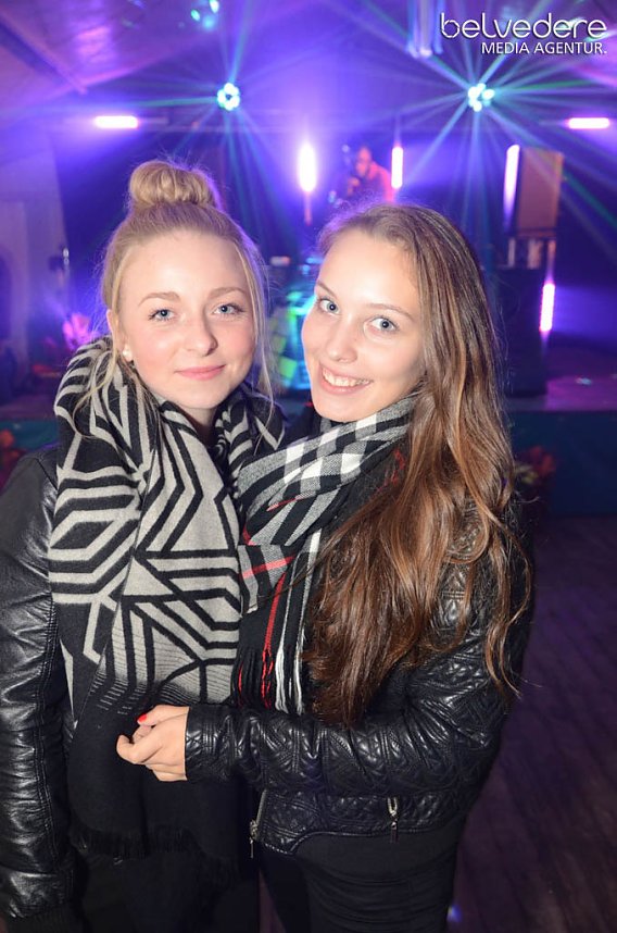 Club-Nacht er&ouml;ffnete Kirmes in Bielen