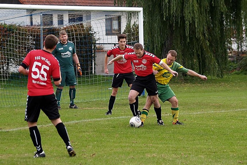 Greu&szlig;en gewinnt das Spitzenspiel