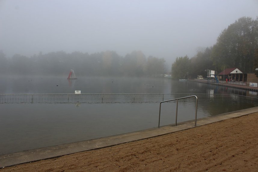 Brrr! Sehr k&uuml;hl beim Abbaden