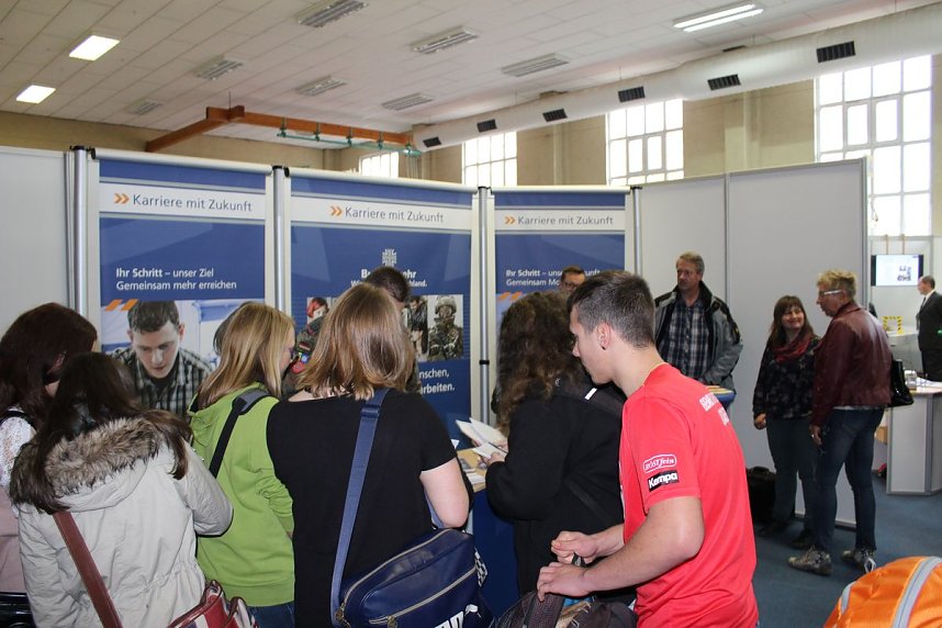 14. Berufsinfotage 2015 im Kyffh&auml;userkreis er&ouml;ffnet