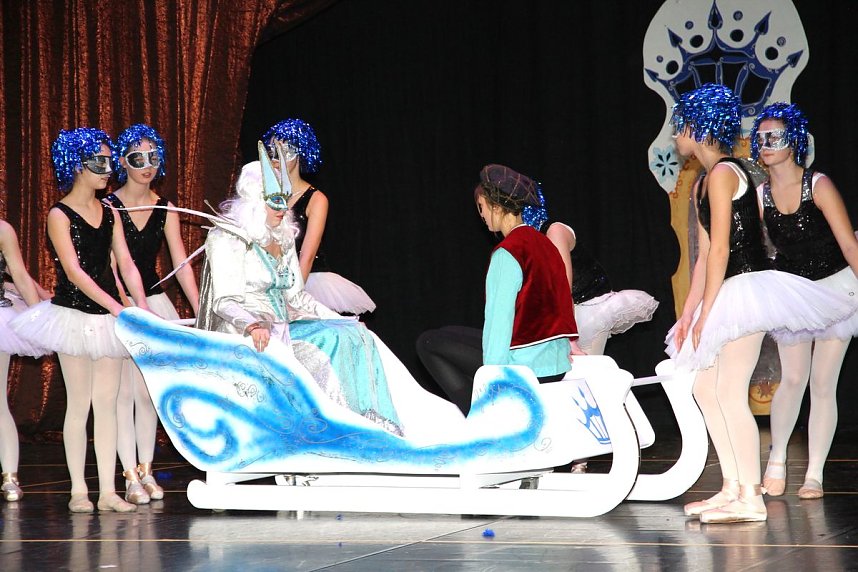 Die Schneek&ouml;nigin zur Weihnachtszeit.