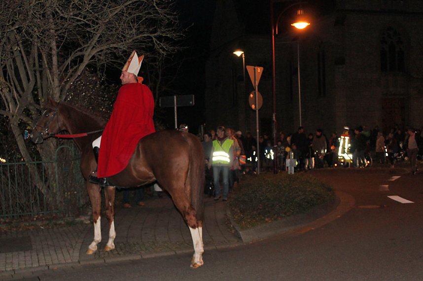 &Ouml;kumenische Martinsfeier durchgef&uuml;hrt