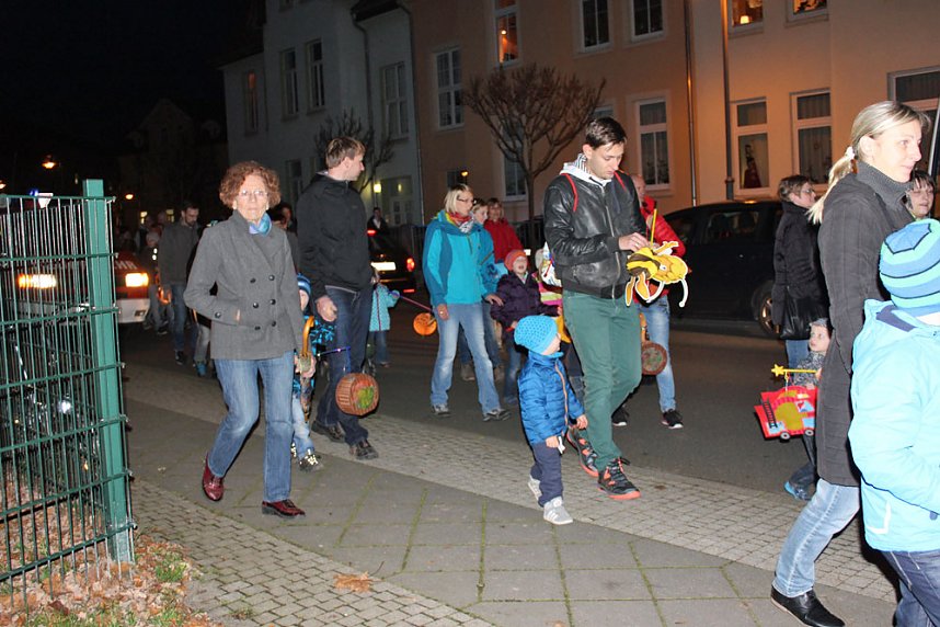 &Ouml;kumenische Martinsfeier durchgef&uuml;hrt