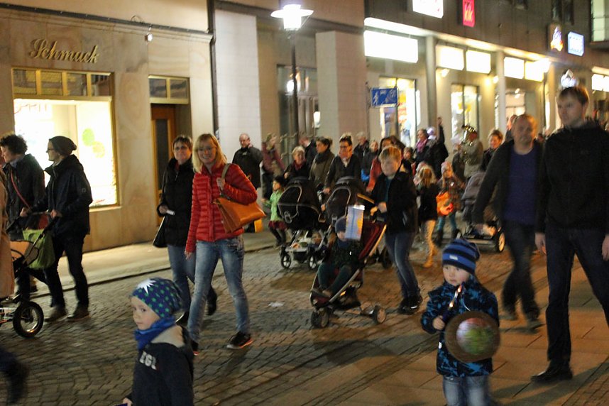 &Ouml;kumenische Martinsfeier durchgef&uuml;hrt