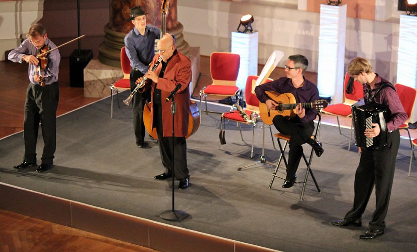 Magier auf der Klarinette