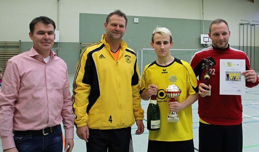 Pokalverteidiger "nur" im kleinen Finale