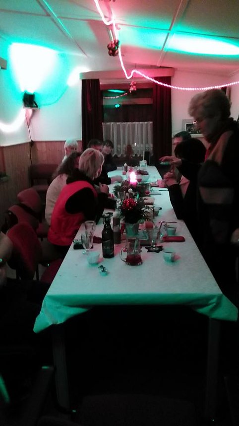 Weihnachtsfeier auf dem Hundeplatz...