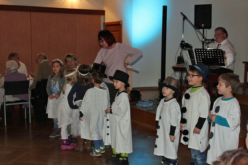 Senioren feierten schon mal Weihnacht