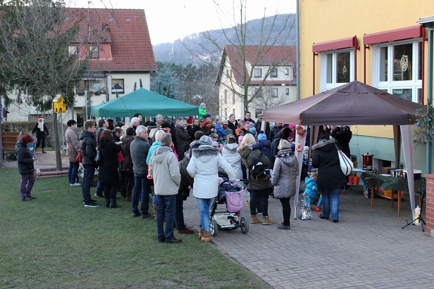 Weihnachtsmarkt im K&auml;ferland