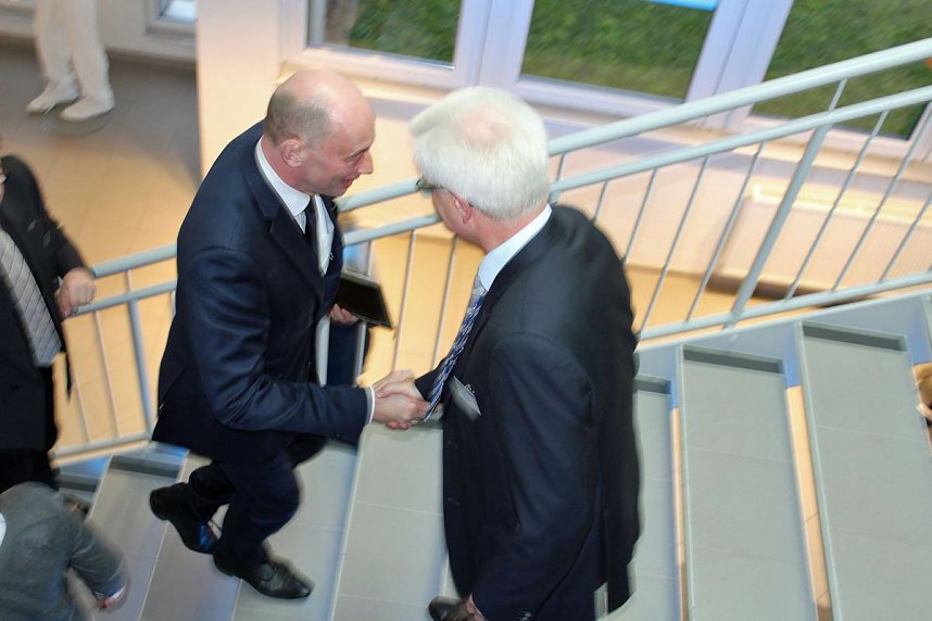 Wirtschaftsminister zum Unternehmerfr&uuml;hst&uuml;ck bei Sonlux