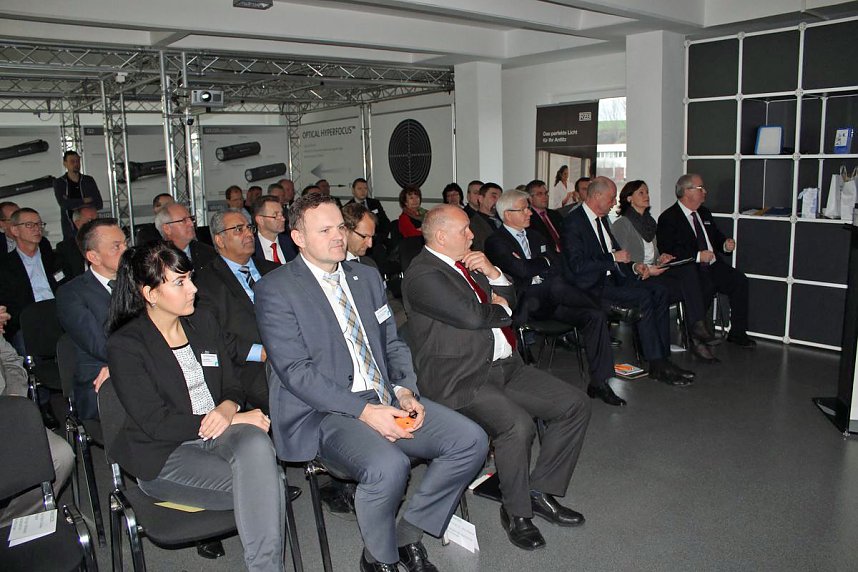 Wirtschaftsminister zum Unternehmerfr&uuml;hst&uuml;ck bei Sonlux