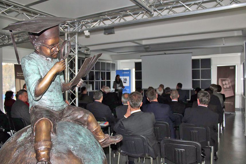 Wirtschaftsminister zum Unternehmerfr&uuml;hst&uuml;ck bei Sonlux