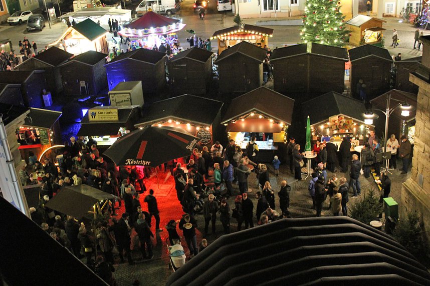 Gut besuchter Weihnachtsmarkt