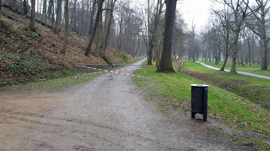 Wege im Schlosspark bleiben gesperrt