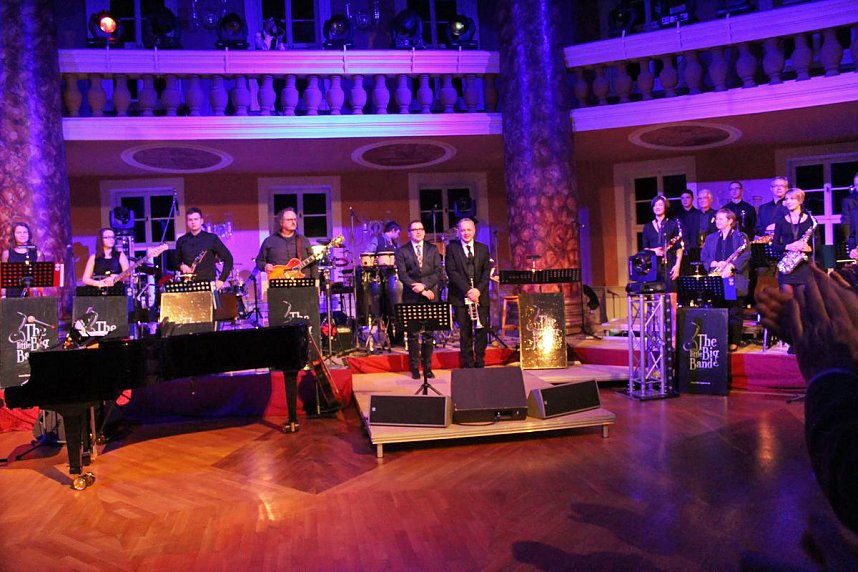 Mit tollem Swing in die Weihnachtszeit