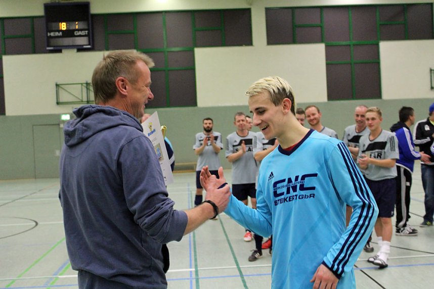 Fu&szlig;ballturnier mit &Uuml;berraschungssieger?