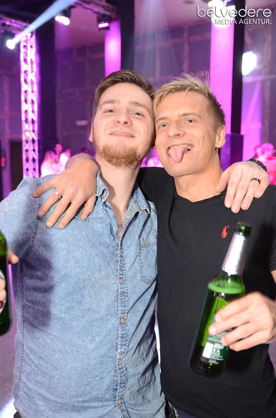 Party im Jugendclubhaus in Nordhausen - der Samstag