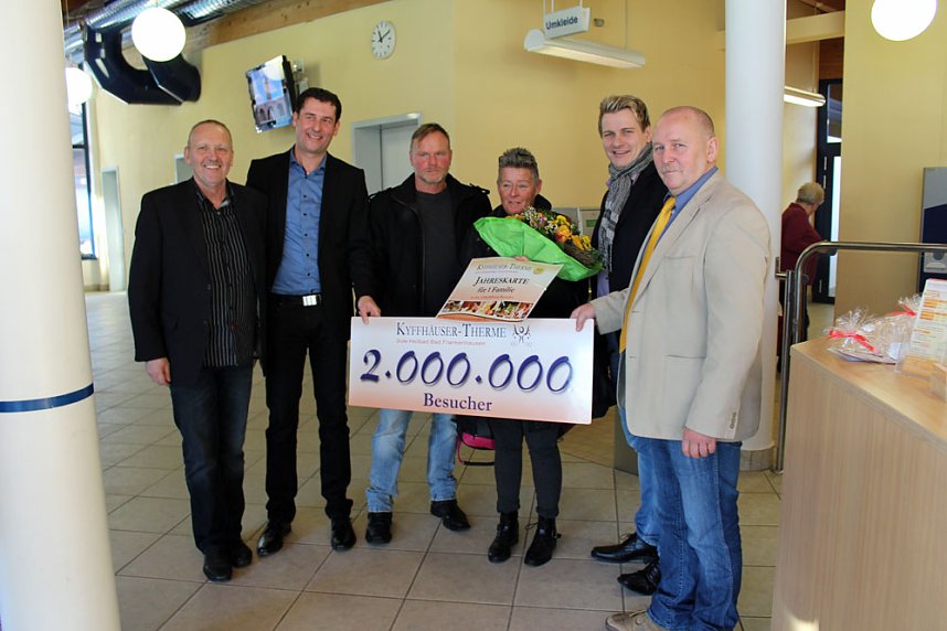 2 Millionste Besucher in der Kyffh&auml;user-Therme begr&uuml;&szlig;t!