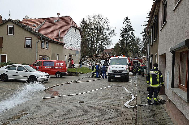 Rohrleitung in Greu&szlig;en geplatzt