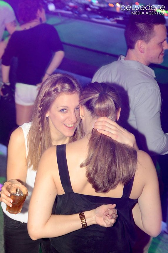 Party im Jugendclubhaus in Nordhausen - der Samstag