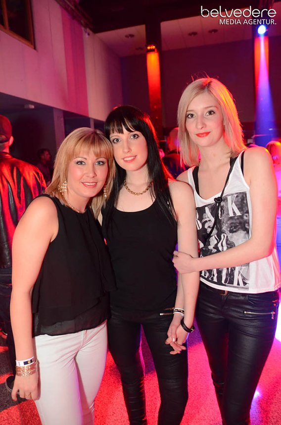 Party im Jugendclubhaus in Nordhausen - der Samstag
