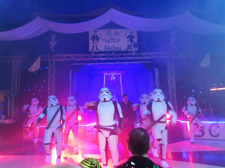 Narrenvolk feiert in Bebra