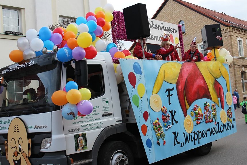 Gut besuchter Rosensonntagsumzug