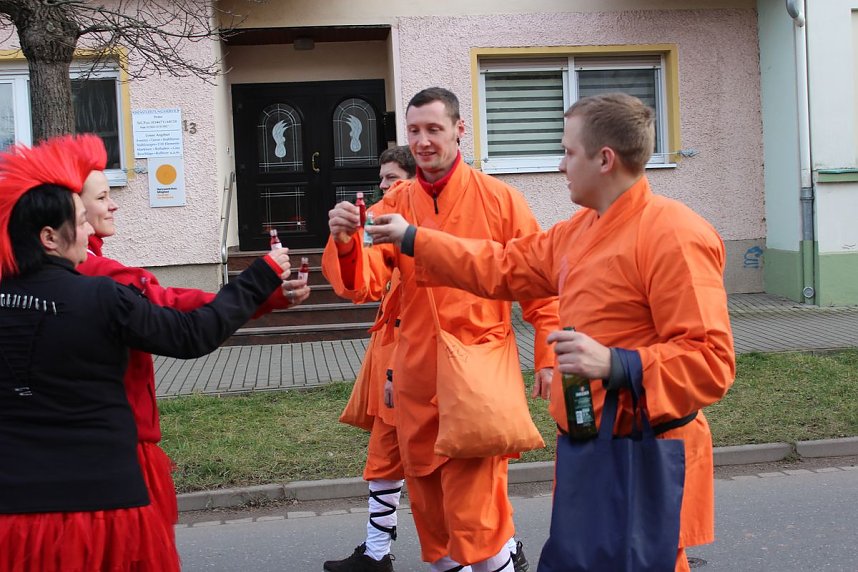 Gut besuchter Rosensonntagsumzug