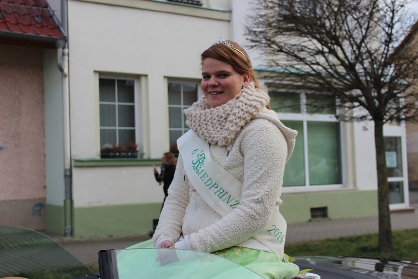 Gut besuchter Rosensonntagsumzug