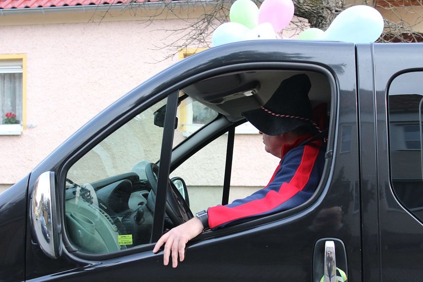 Gut besuchter Rosensonntagsumzug