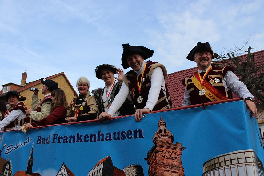 Gut besuchter Rosensonntagsumzug