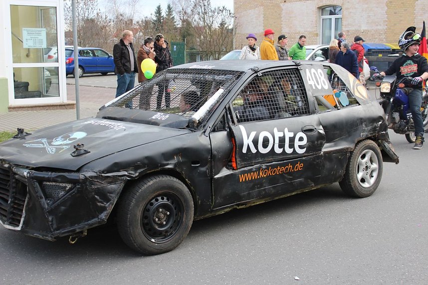 Gut besuchter Rosensonntagsumzug