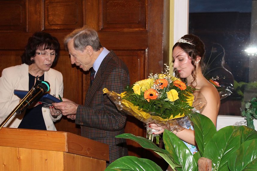 Erste Seiten des Goldenen Buches