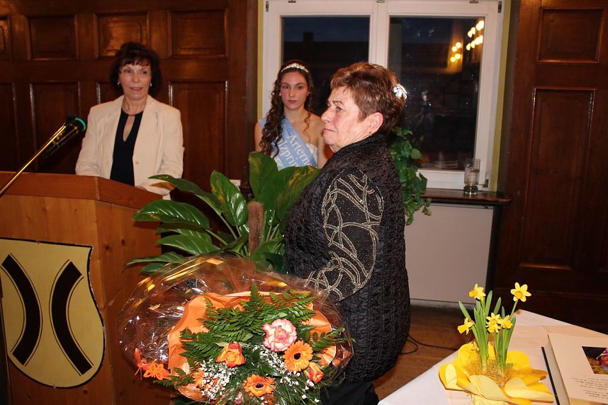 Erste Seiten des Goldenen Buches