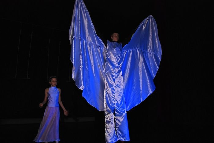 Lichterschein und Dunkelmumps im Theater