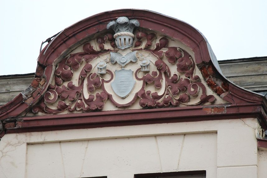 Sanieren, abrei&szlig;en oder einst&uuml;rzen lassen?