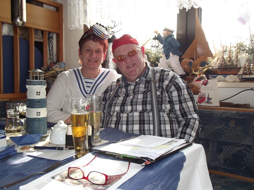 Beim singenden Fischkoch in Vehra